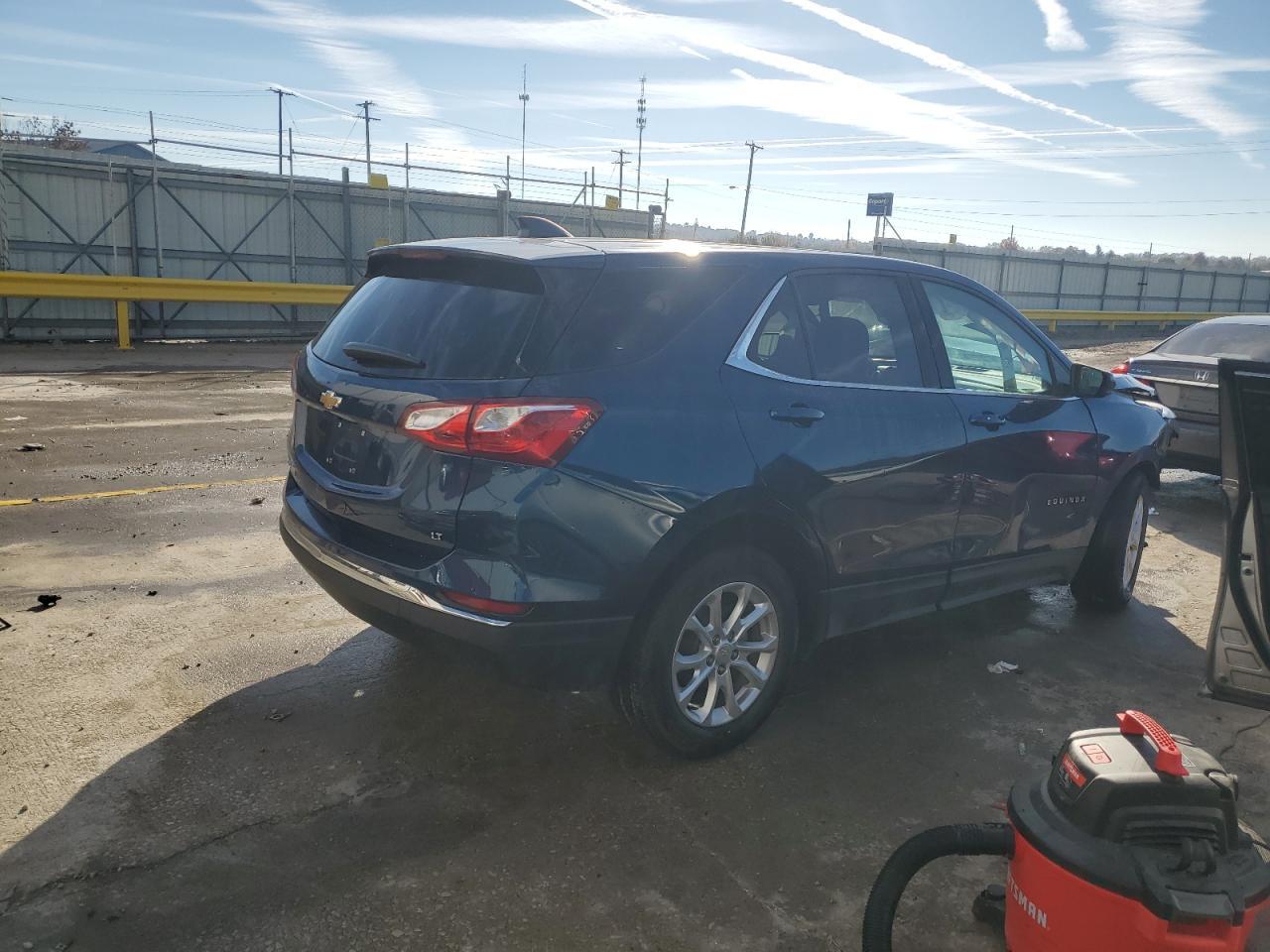 2020 Chevrolet Equinox Lt - Фото 3
