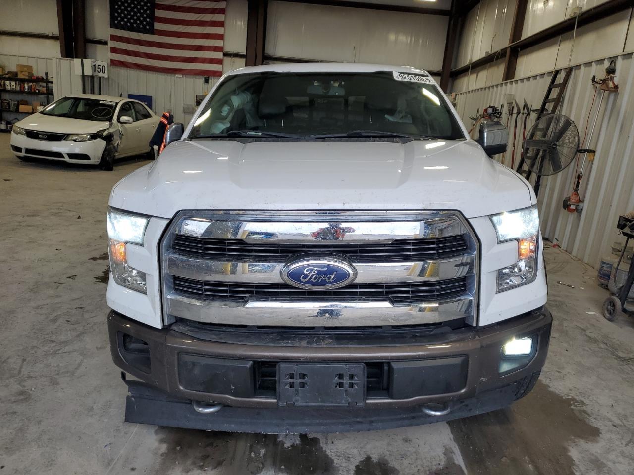 2017 Ford F150 Supercrew - Фото 5