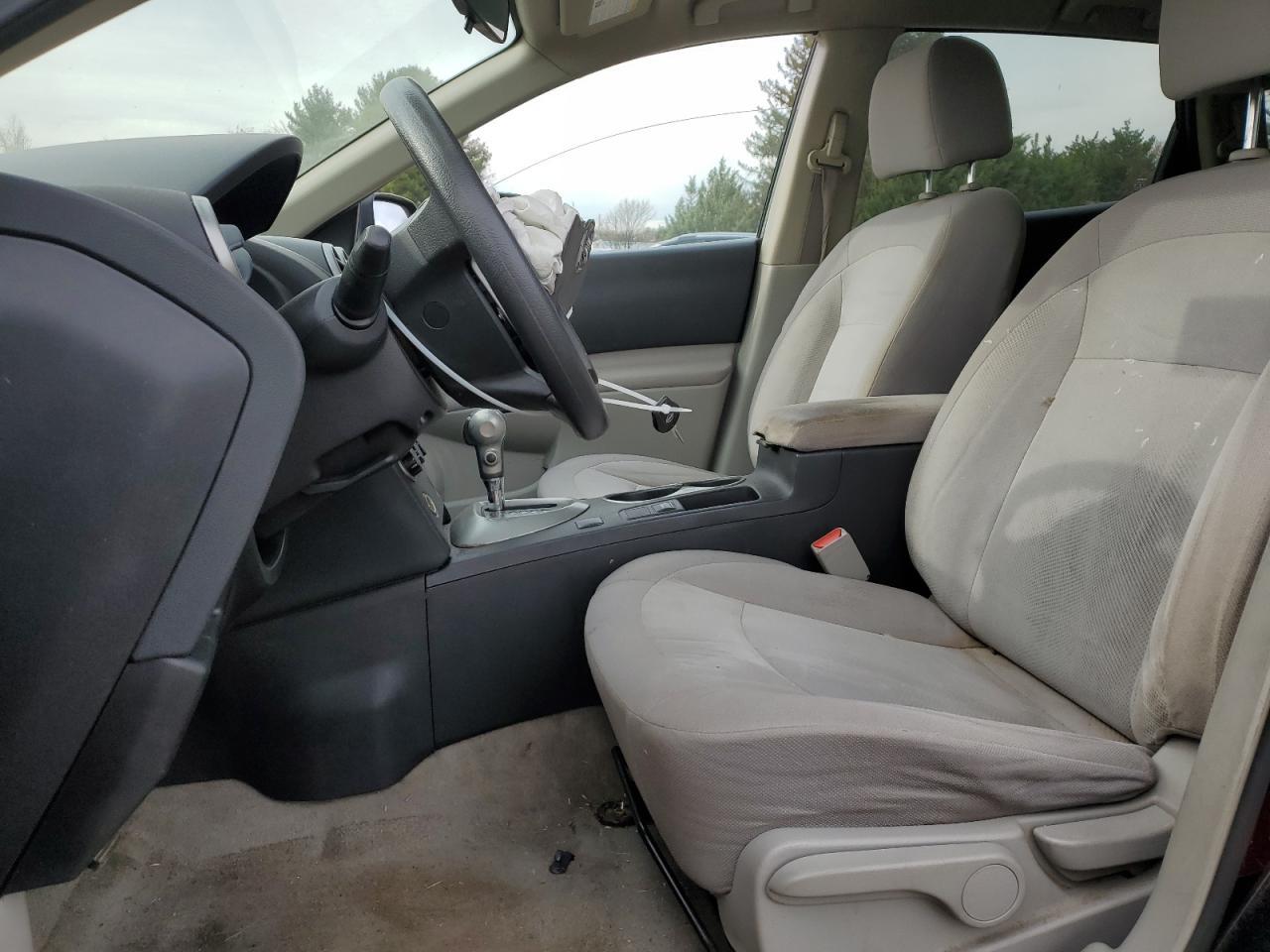 2015 Nissan Rogue Select S - Image 7