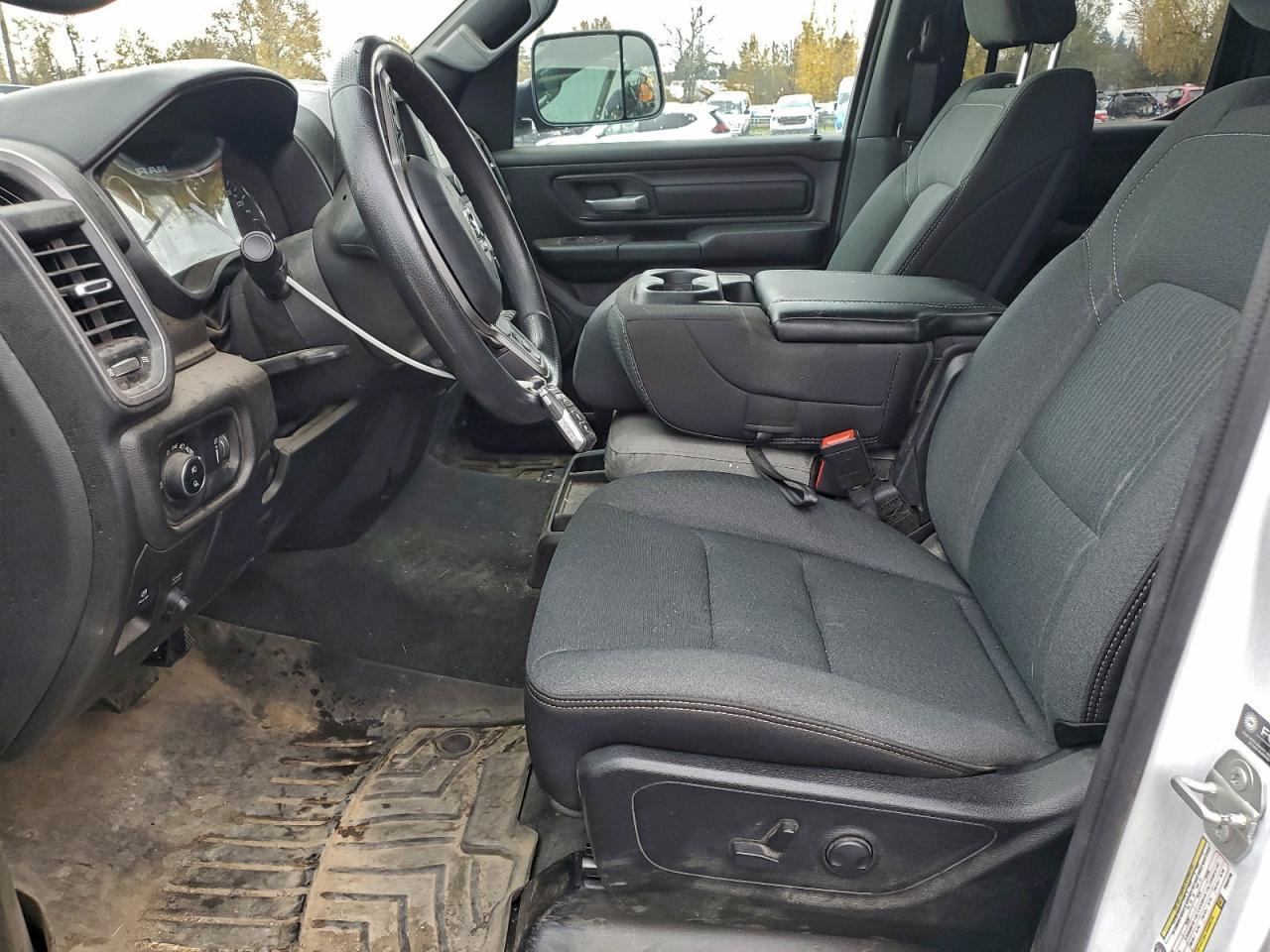2023 Ram 1500 Tradesman - Фото 7