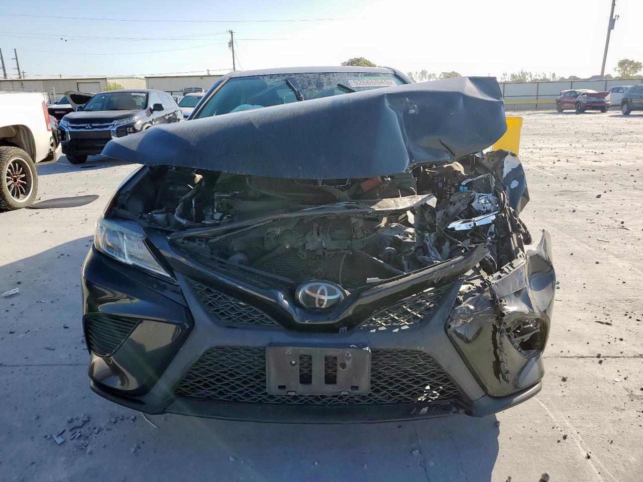 2019 Toyota Camry L - Image 5