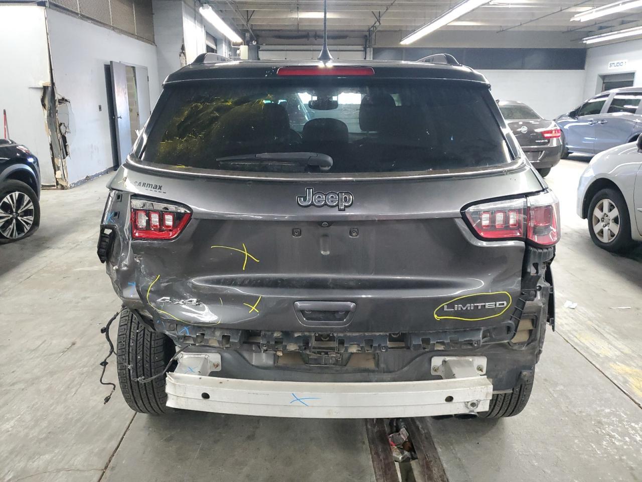 2018 Jeep Compass Limited - Image 6