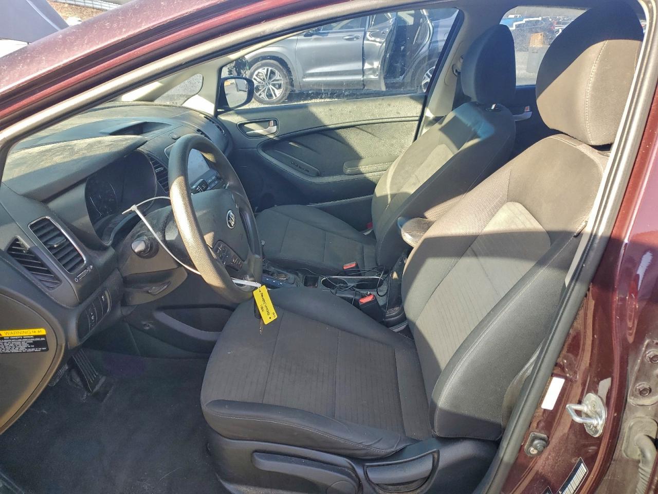2018 Kia Forte Lx - Image 7