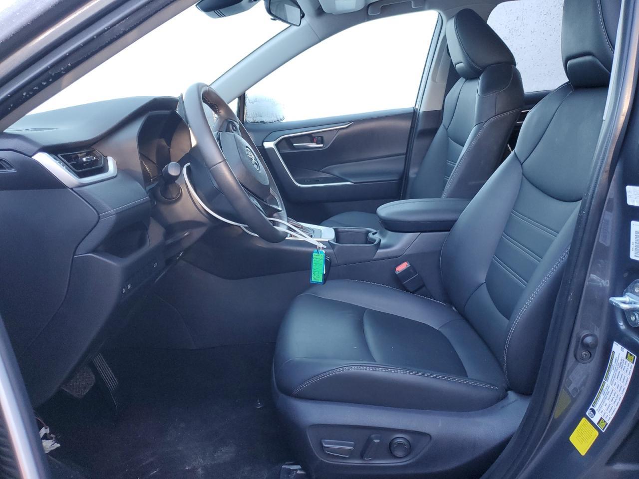 2025 Toyota Rav4 Xle Premium - Image 7