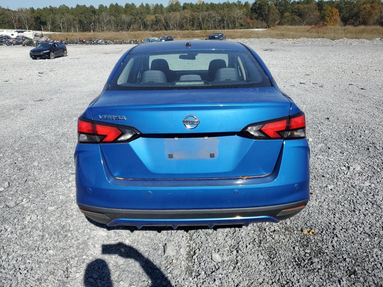 2020 Nissan Versa S - Фото 6