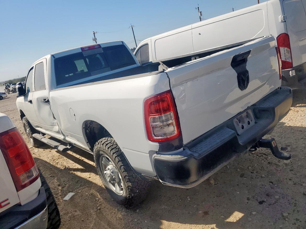 2024 Ram 2500 Tradesman - Фото 2