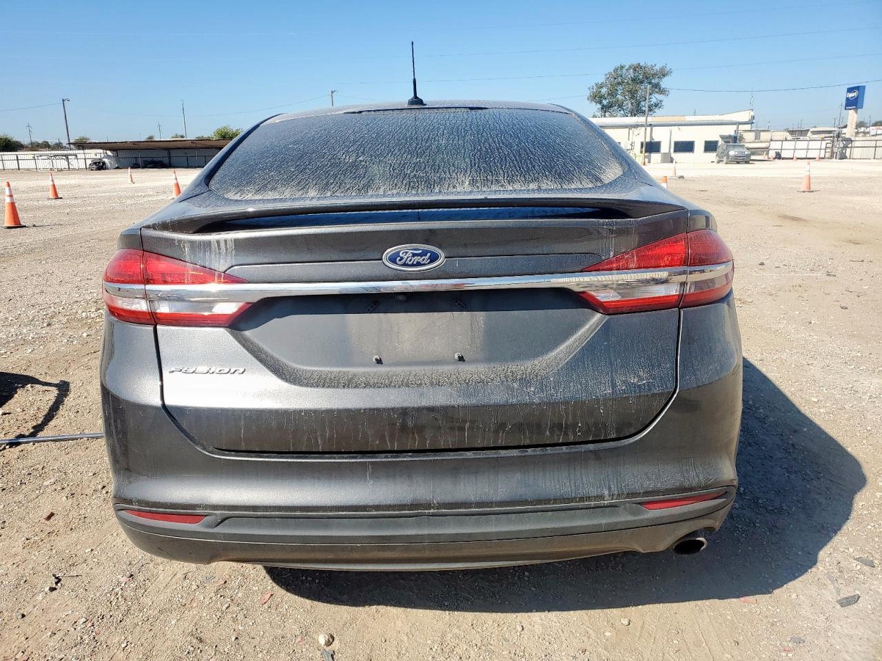 2018 Ford Fusion S - Фото 6
