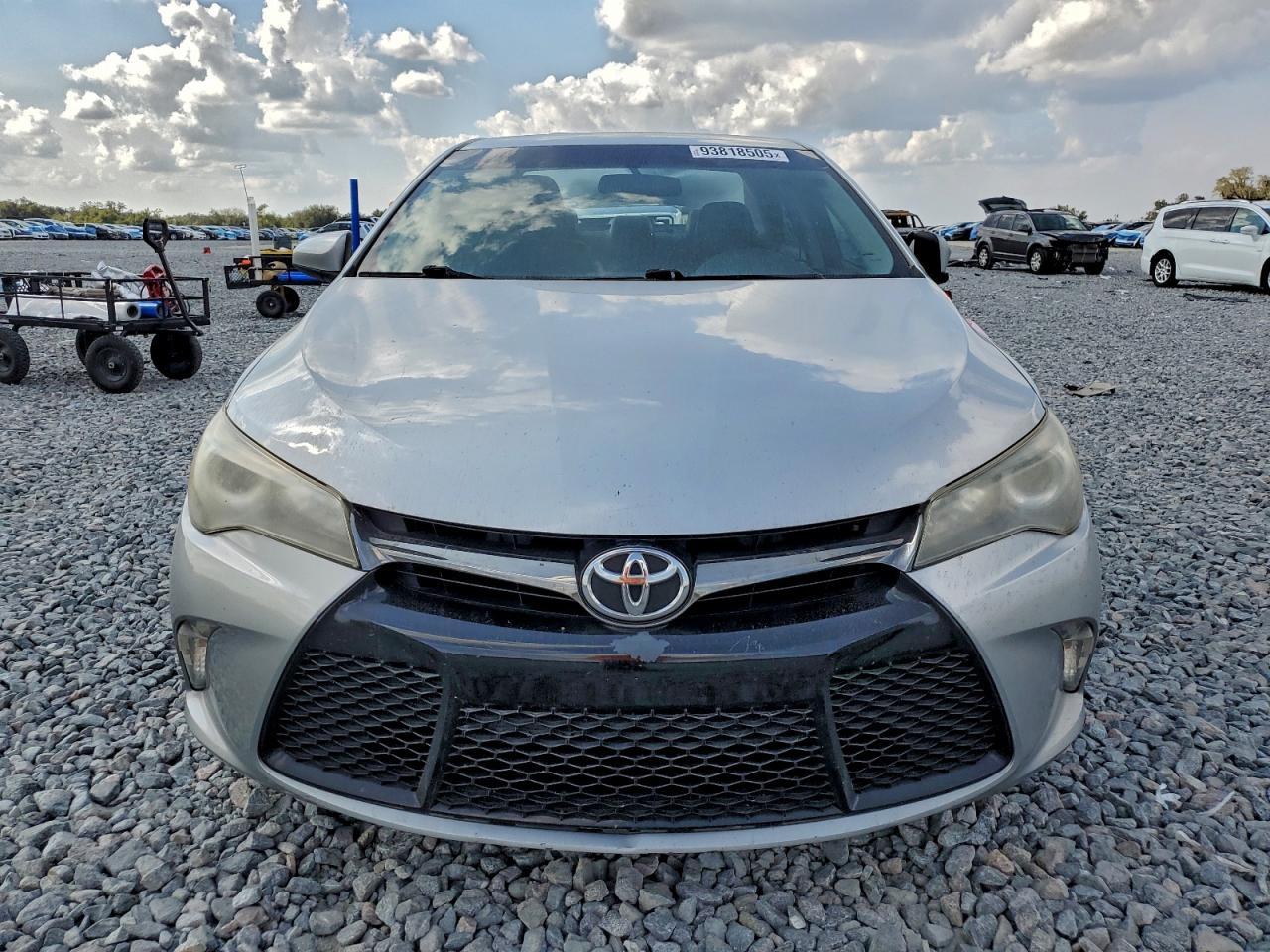 2017 Toyota Camry Le - Фото 5