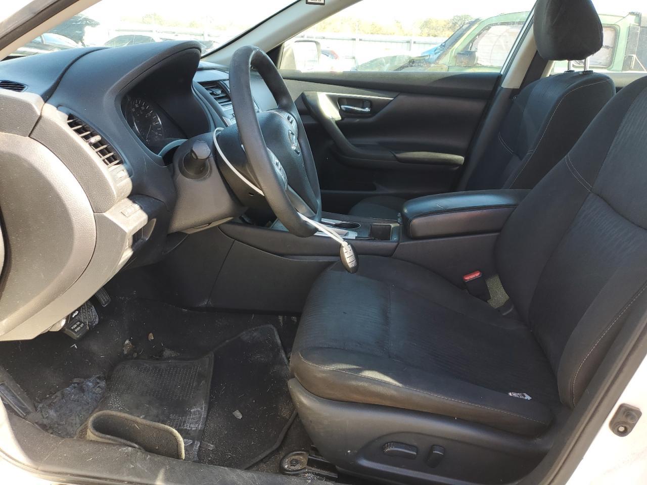 2017 Nissan Altima 2.5 - Фото 7