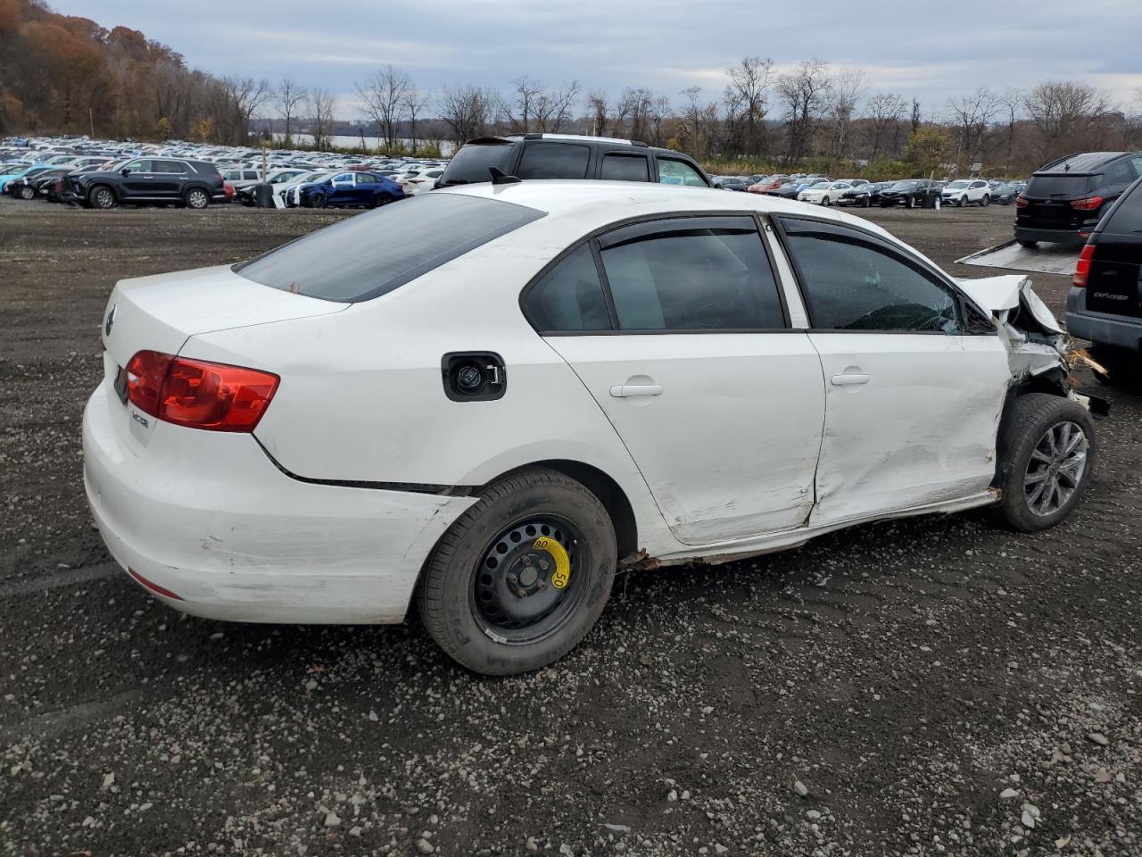 2011 Volkswagen Jetta Se - Фото 3