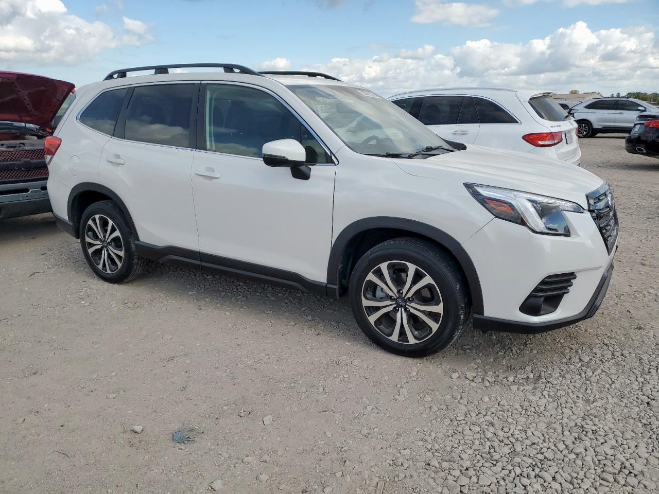 2024 Subaru Forester Limited - Фото 4