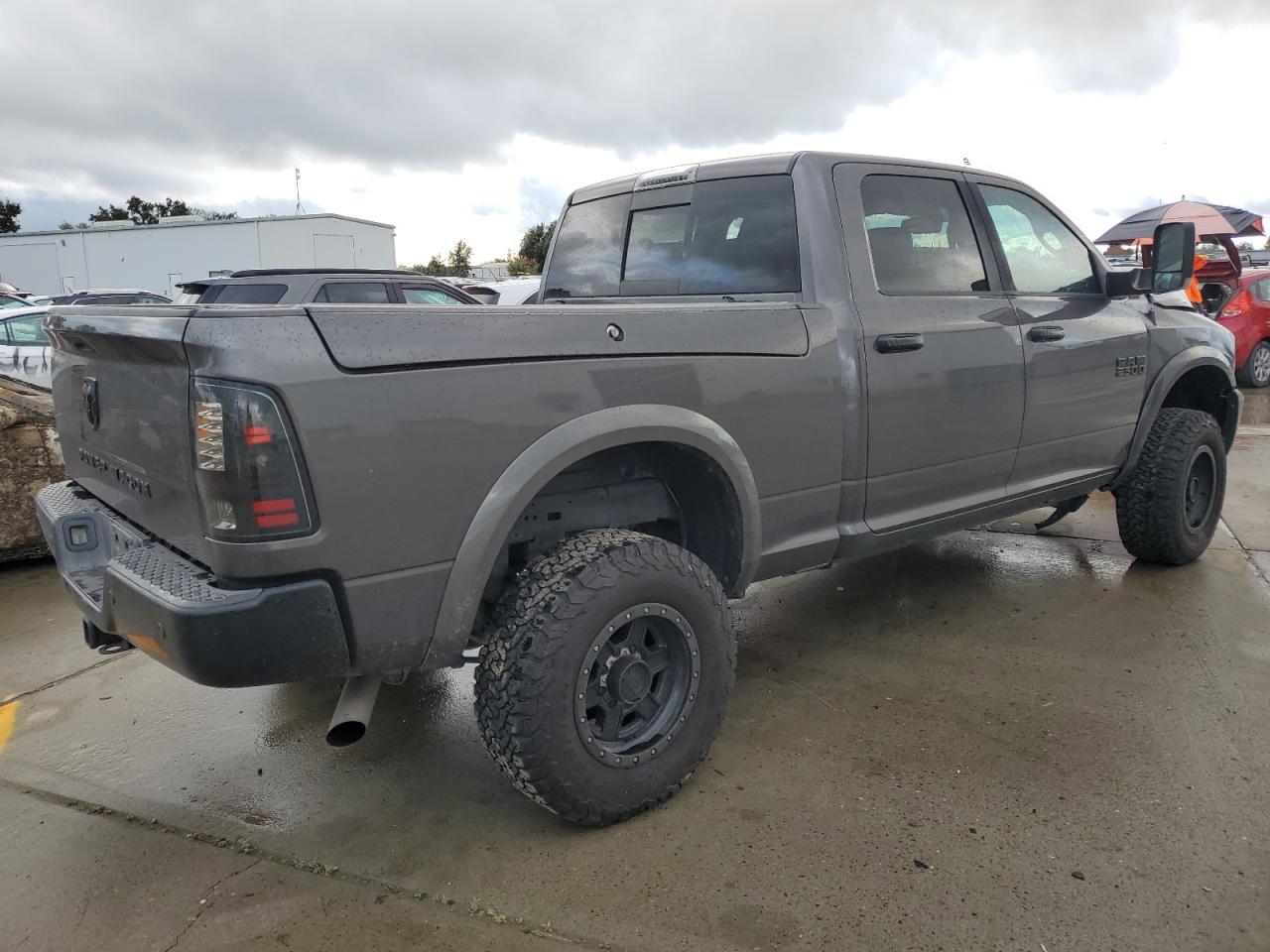 2014 Ram 2500 Laramie - Image 3