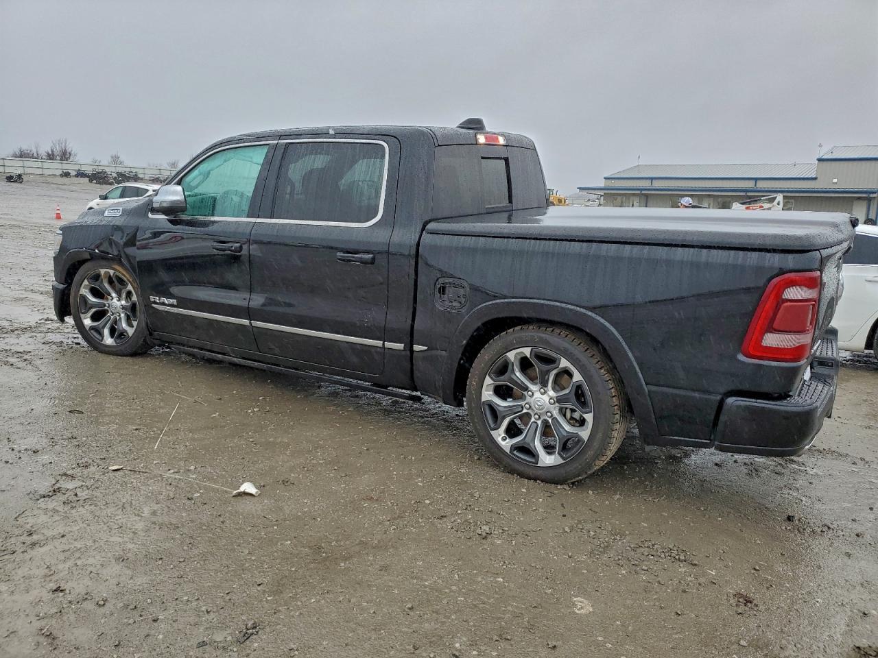 2023 Ram 1500 Limited - Фото 2