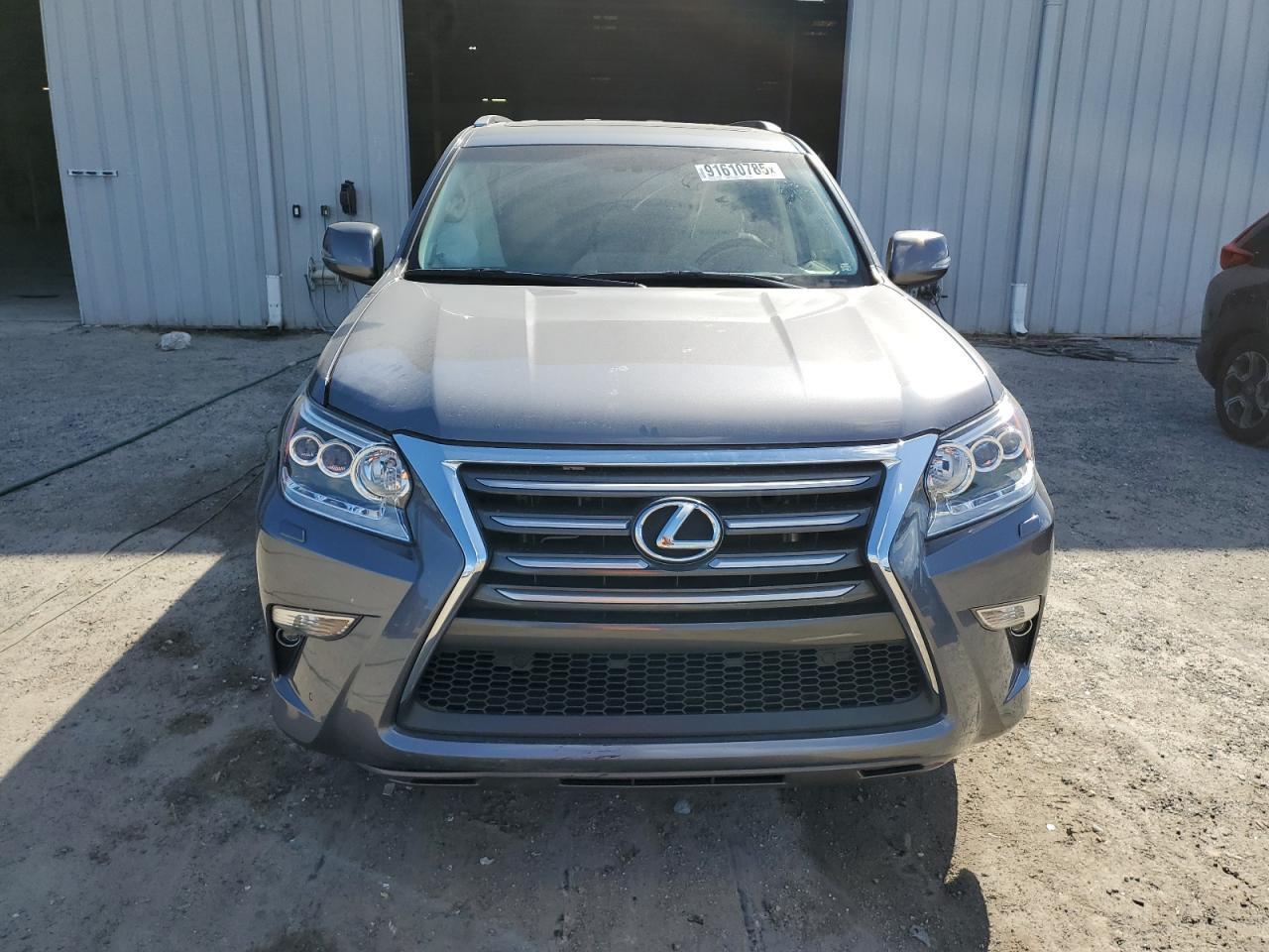 2017 Lexus Gx 460 - Image 5