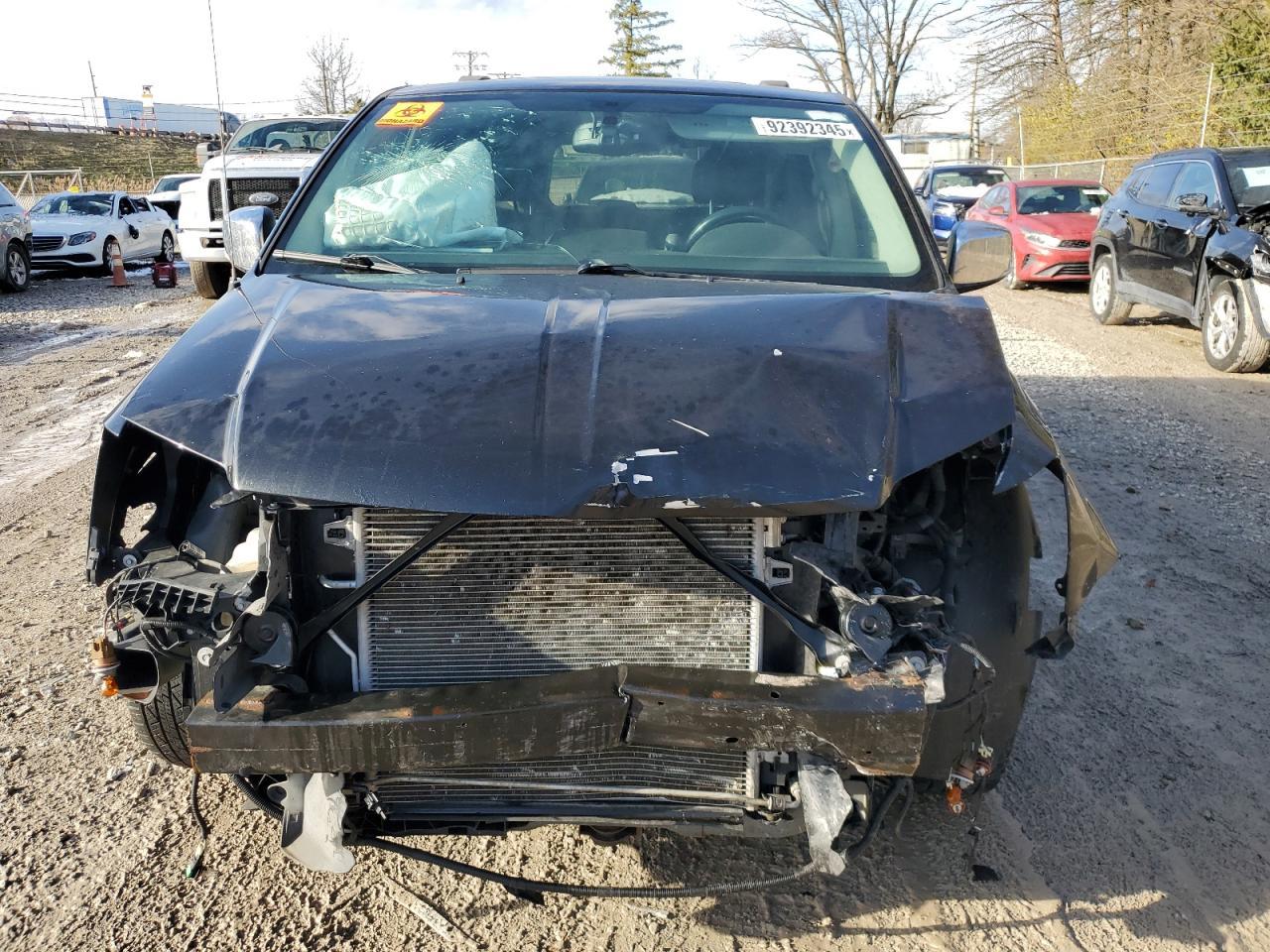 2014 Chrysler Town & Country Touring L - Фото 5