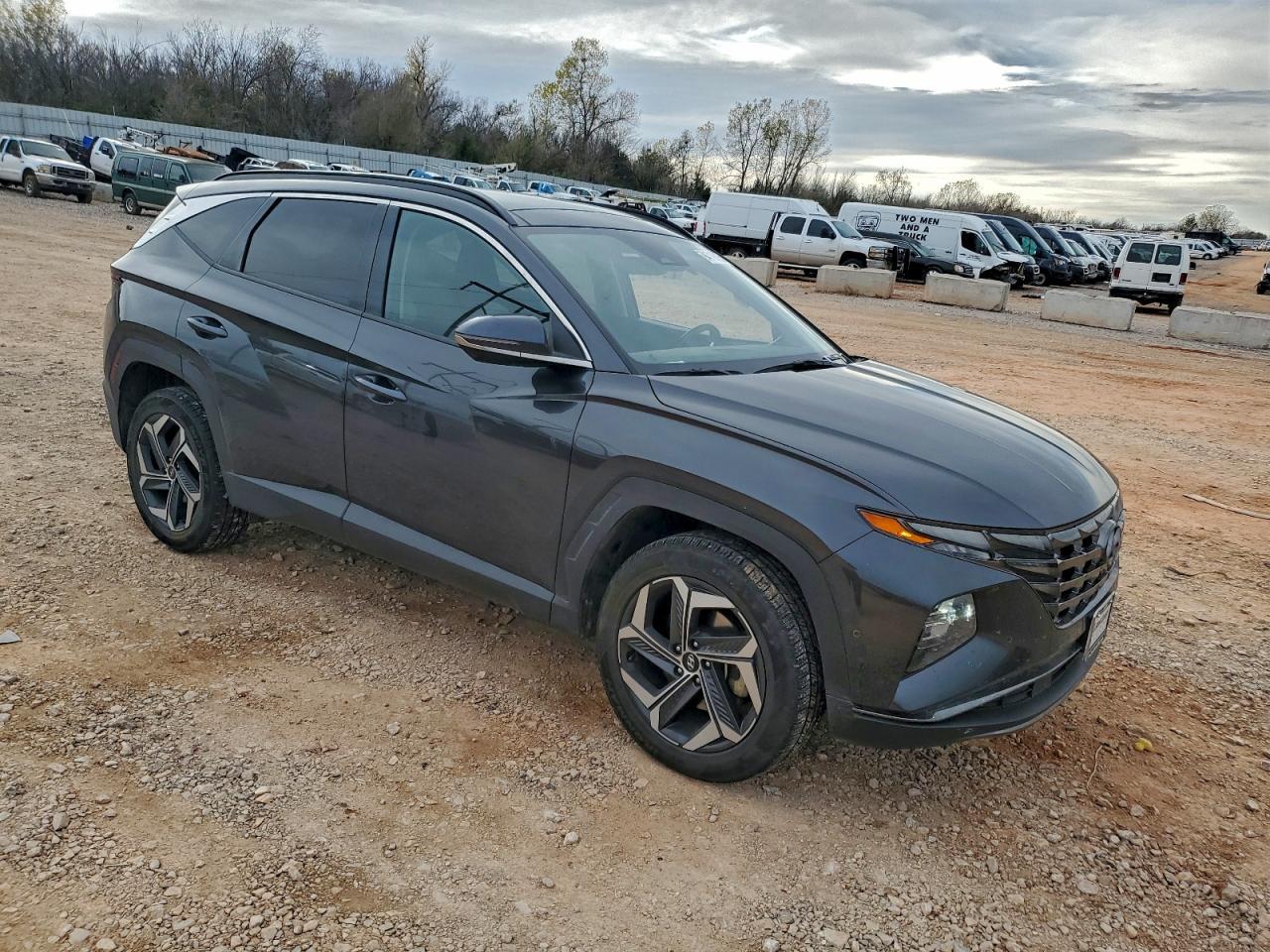 2023 Hyundai Tucson Limited - Image 4