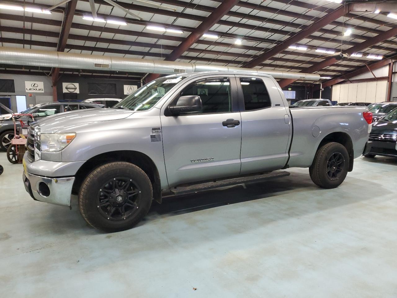 2010 Toyota Tundra Double Cab Sr5