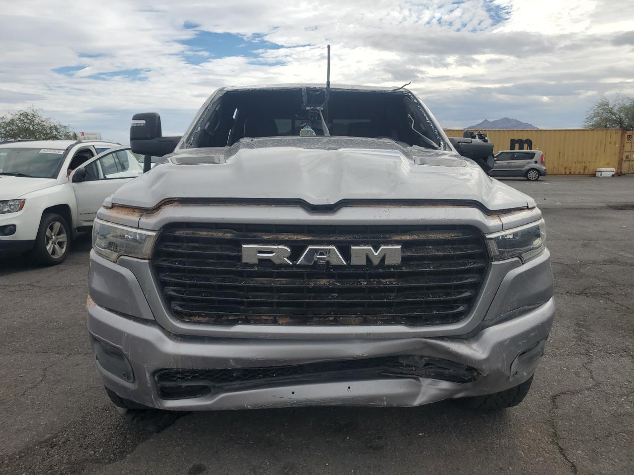 2025 Ram 1500 Laramie - Фото 5
