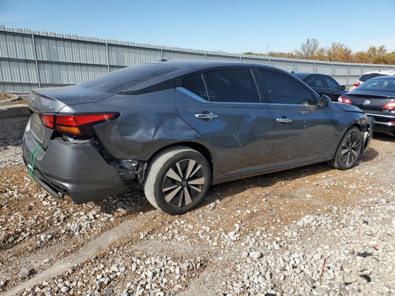 2021 Nissan Altima Sv - Фото 3