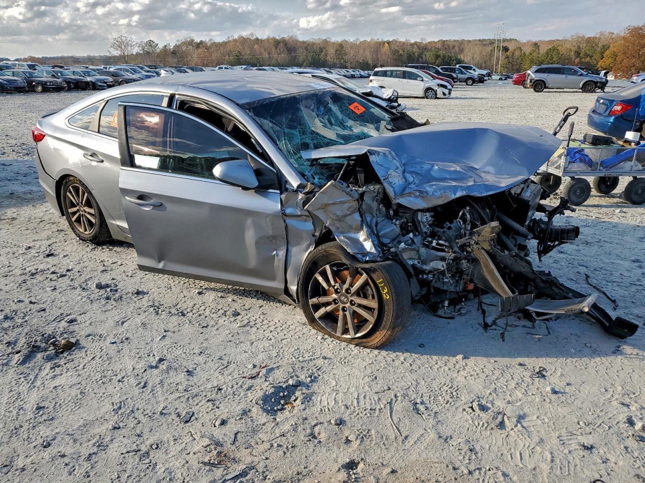 2016 Hyundai Sonata Se - Image 4