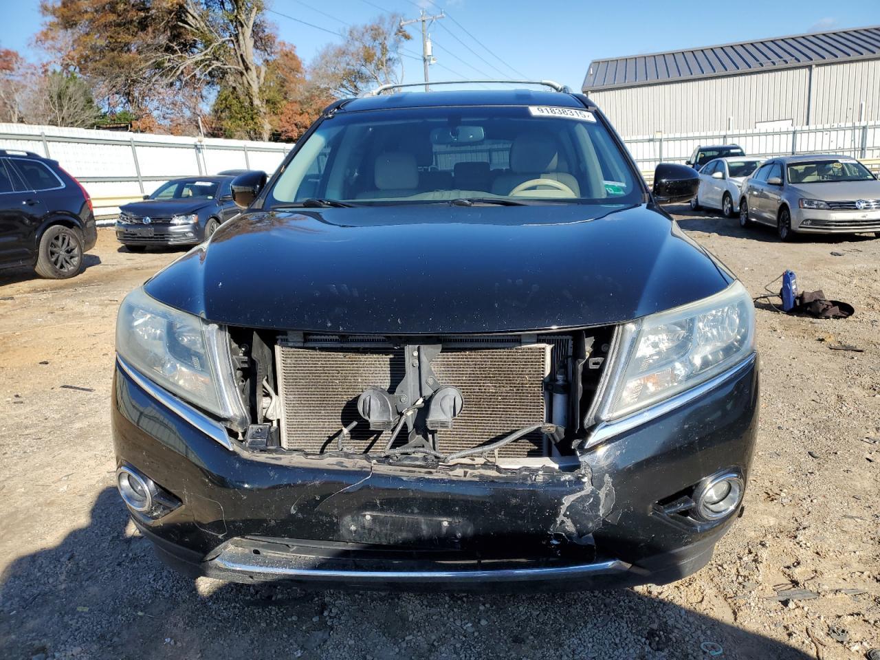 2013 Nissan Pathfinder S - Image 5