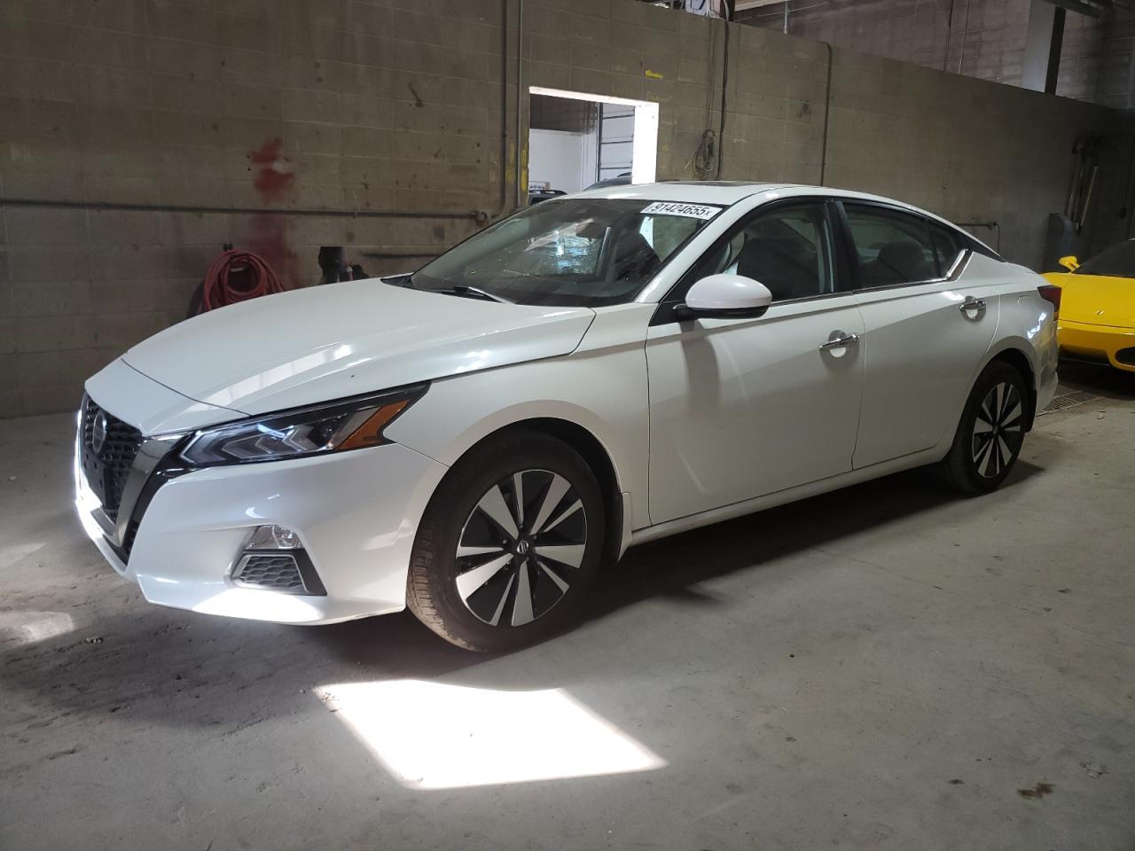 2022 Nissan Altima Sv