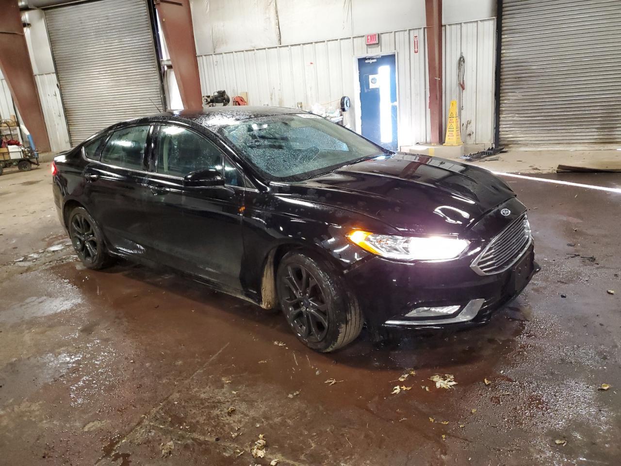 2018 Ford Fusion Se - Фото 4