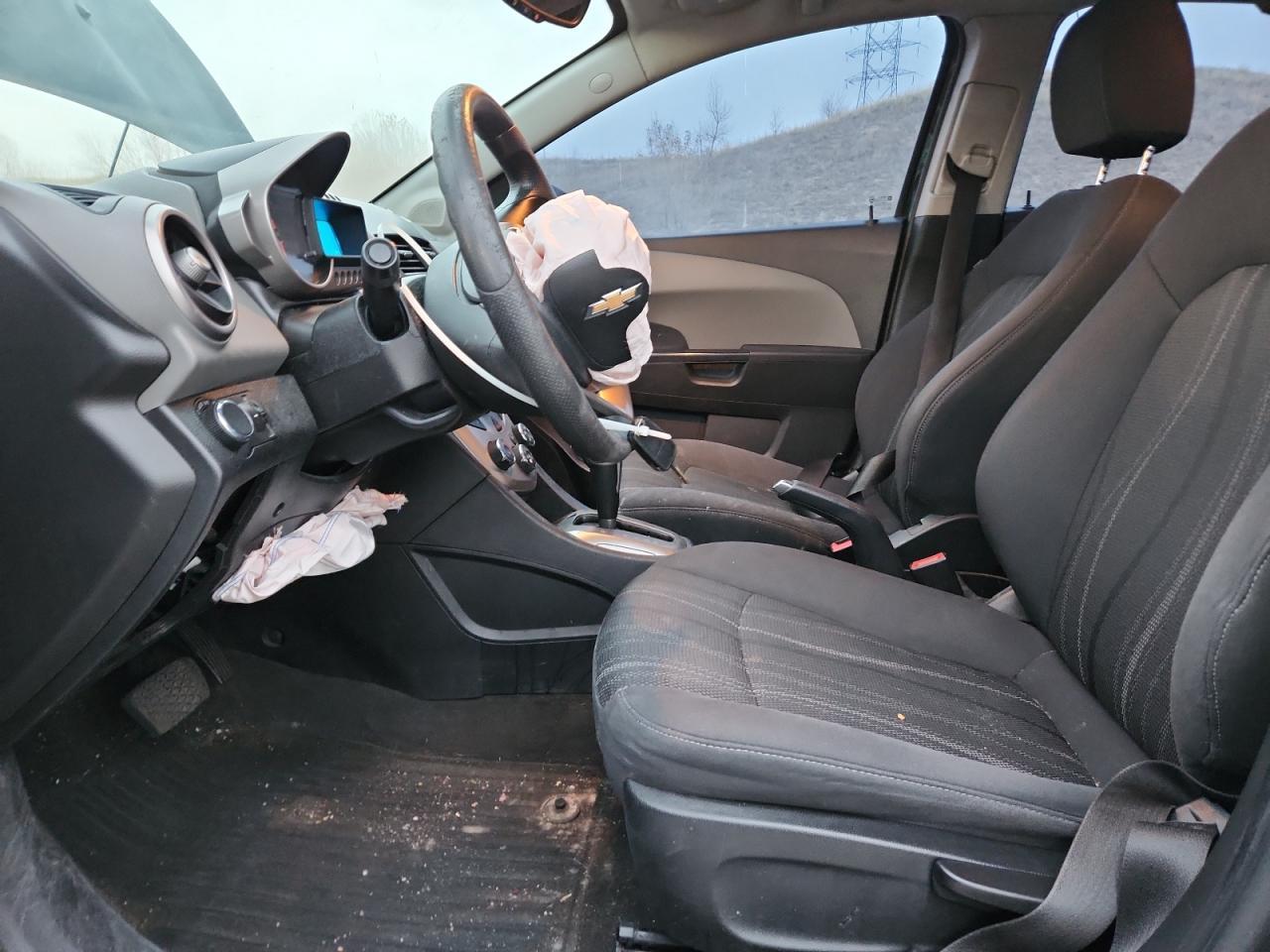 2016 Chevrolet Sonic Lt - Фото 7