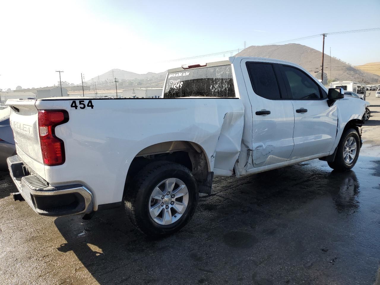 2019 Chevrolet Silverado C1500 - Фото 3