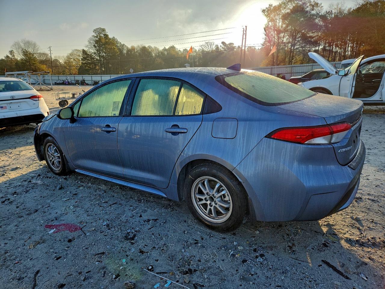 2022 Toyota Corolla Le - Image 2