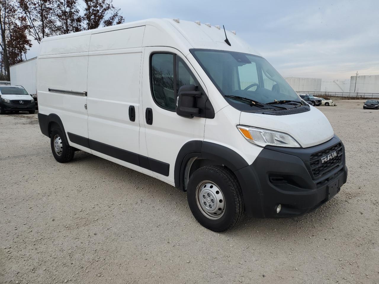2023 Ram Promaster 2500 Delivery Van - Фото 4