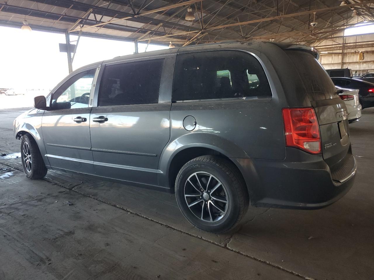 2017 Dodge Grand Caravan Gt - Фото 2