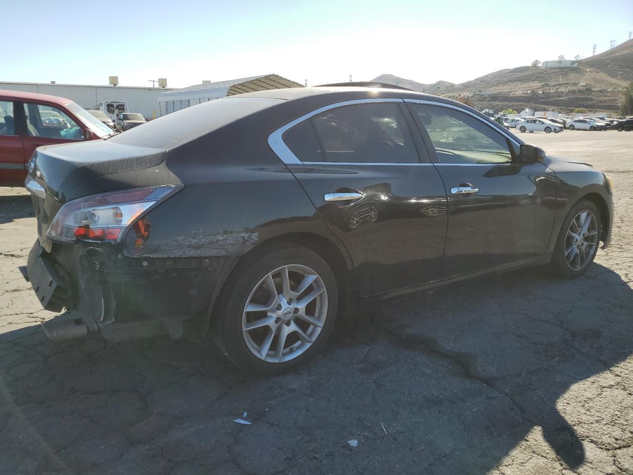 2014 Nissan Maxima S - Фото 3