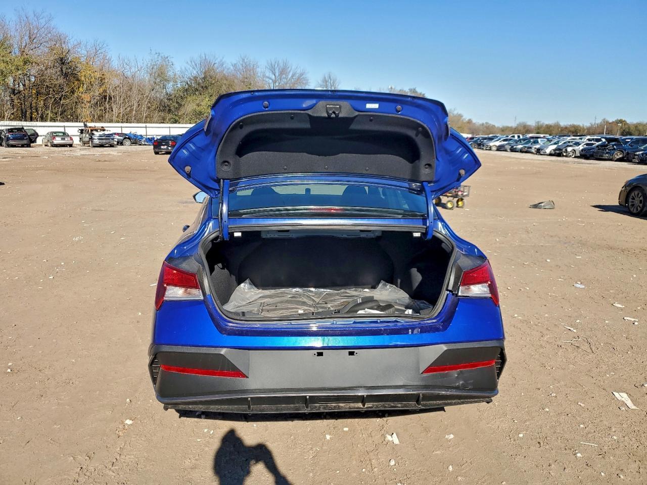 2025 Hyundai Elantra Sel Sport - Фото 6