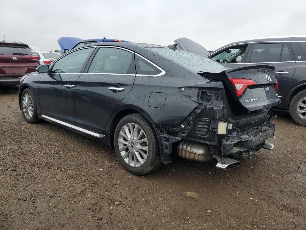 2015 Hyundai Sonata Sport - Image 2