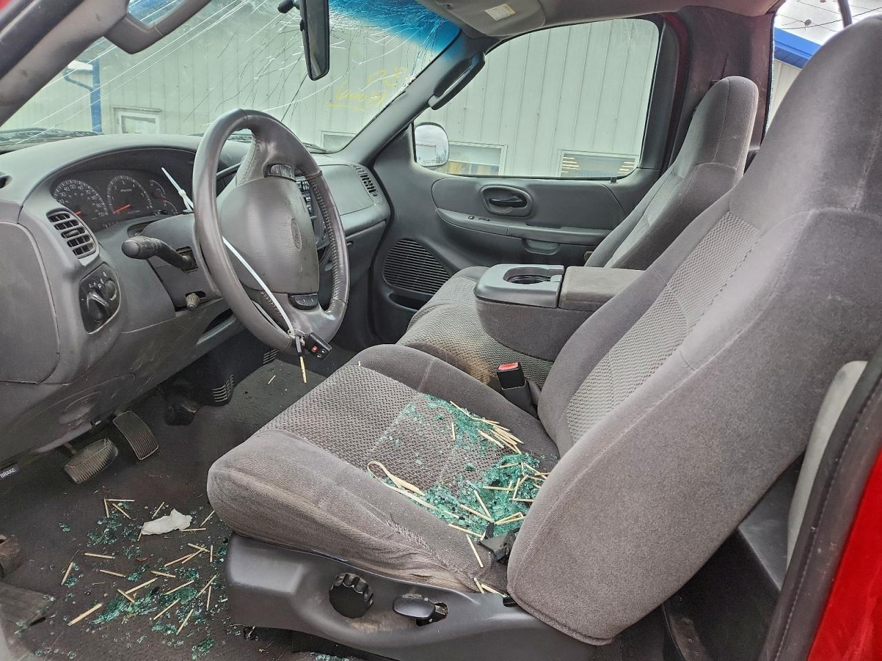 2002 Ford F150 - Фото 7
