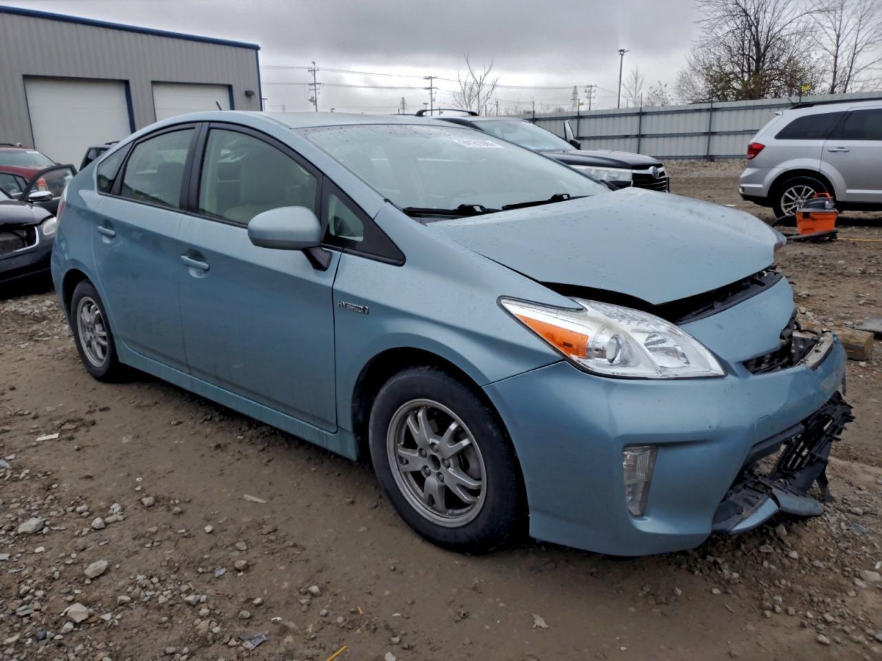 2015 Toyota Prius - Фото 4