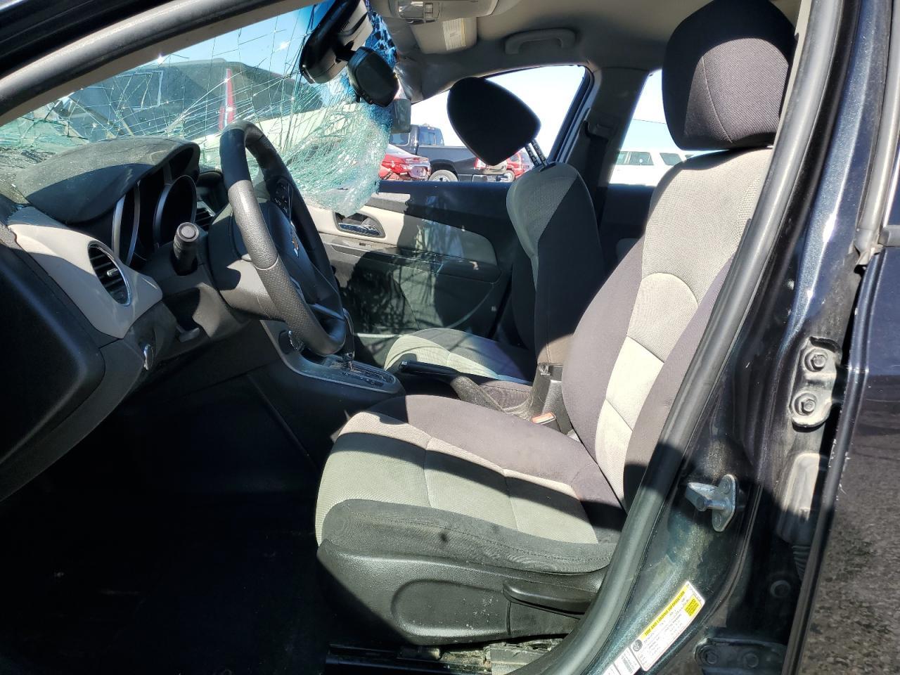 2014 Chevrolet Cruze Ls - Фото 7