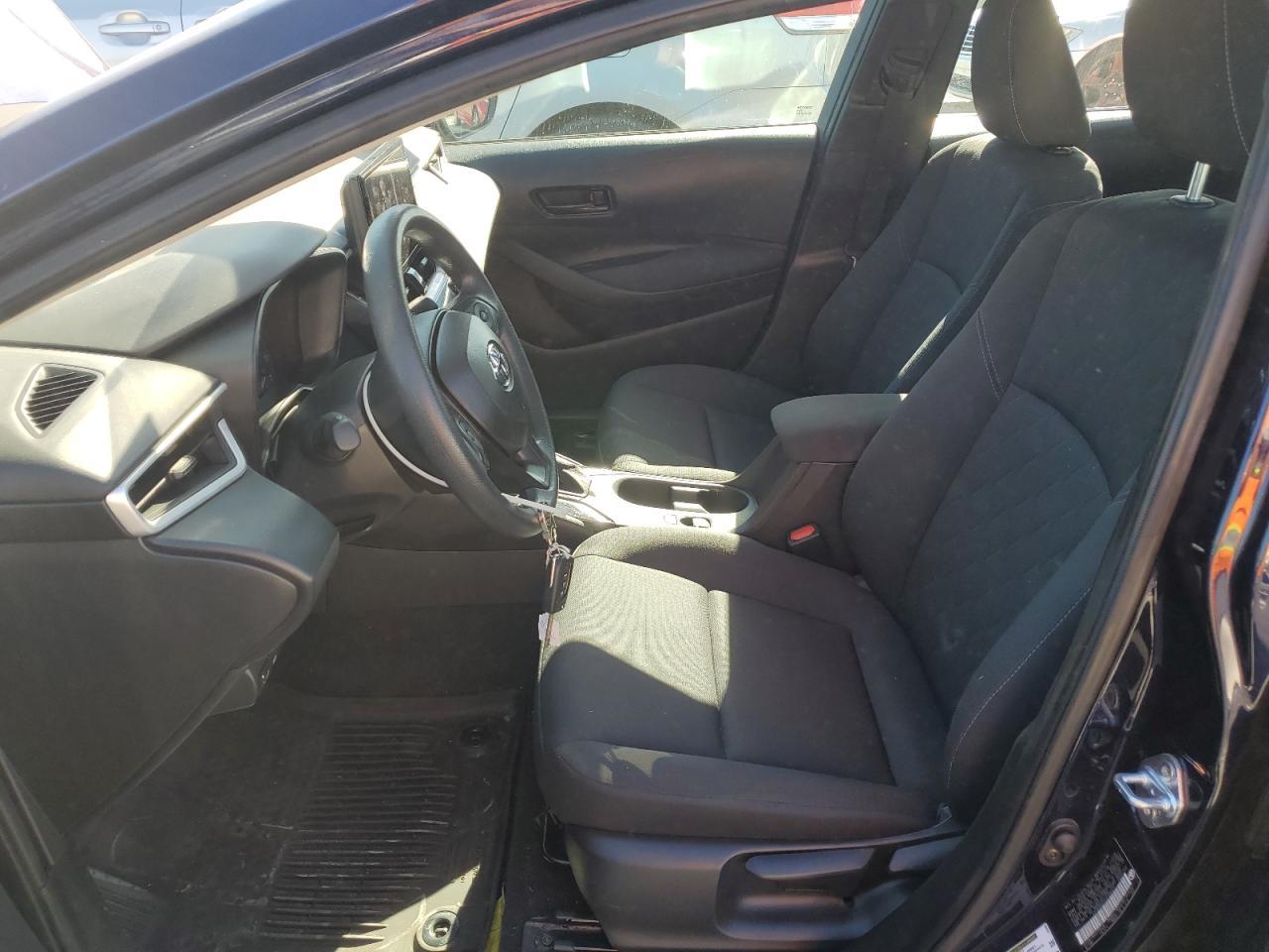 2025 Toyota Corolla Le - Фото 7