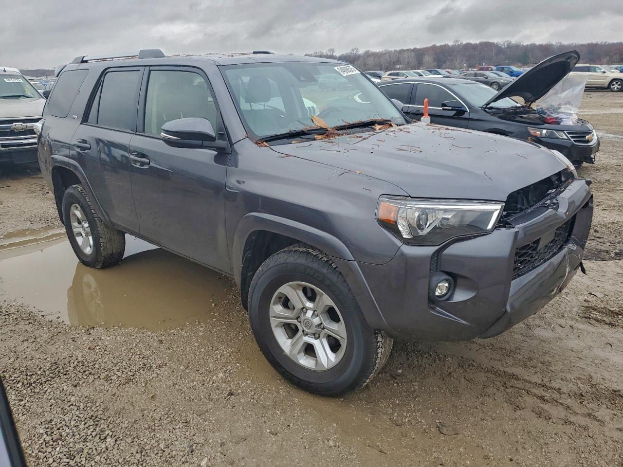 2023 Toyota 4Runner Sr5 - Image 4