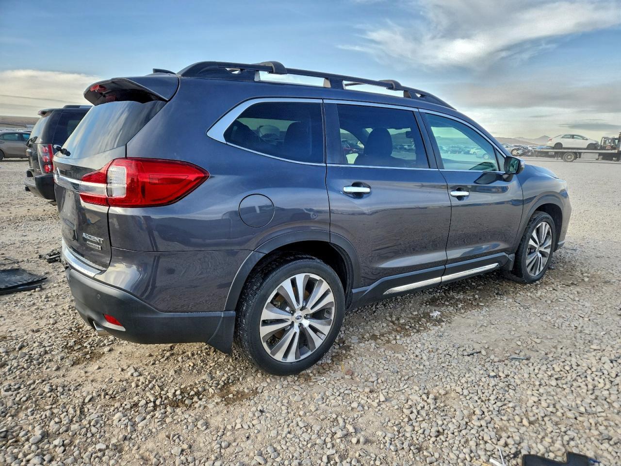 2019 Subaru Ascent Touring - Фото 3