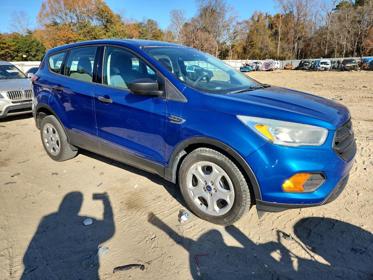 2017 Ford Escape S - Фото 4
