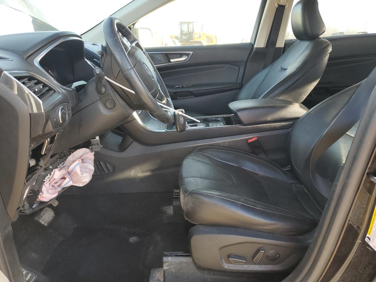 2020 Ford Edge Titanium - Фото 7