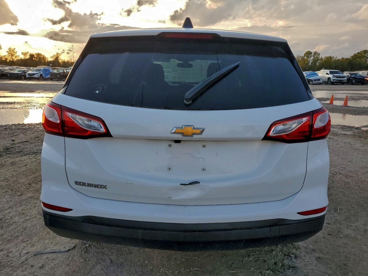 2019 Chevrolet Equinox Ls - Фото 6