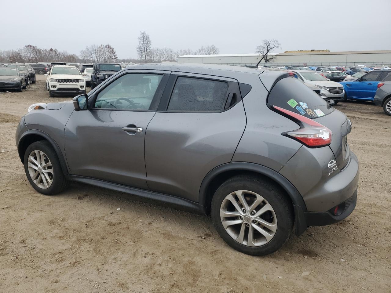 2016 Nissan Juke S - Image 2