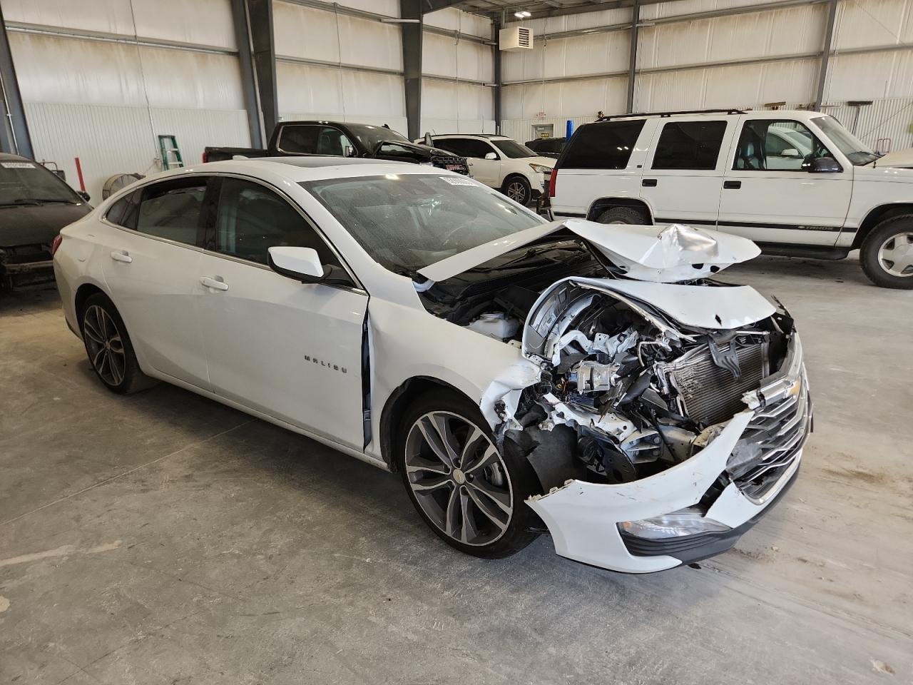 2023 Chevrolet Malibu Lt - Фото 4