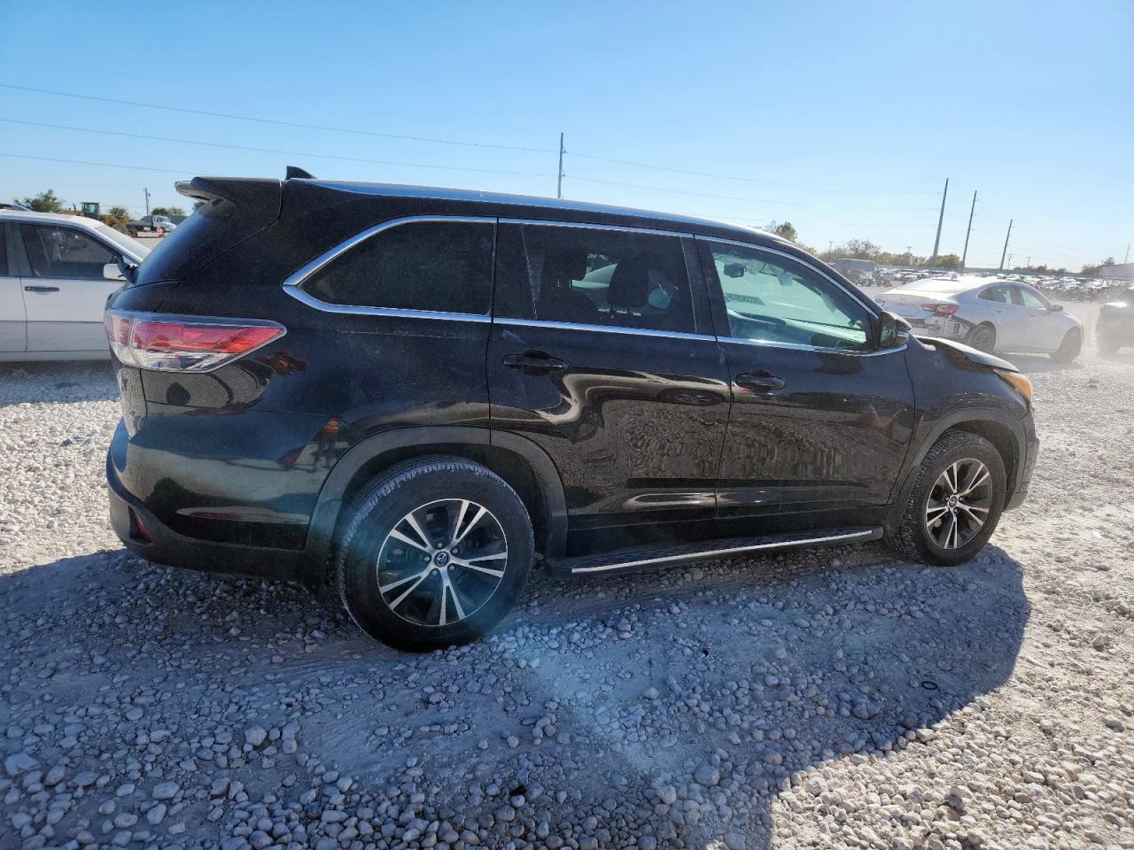 2016 Toyota Highlander Xle - Фото 3