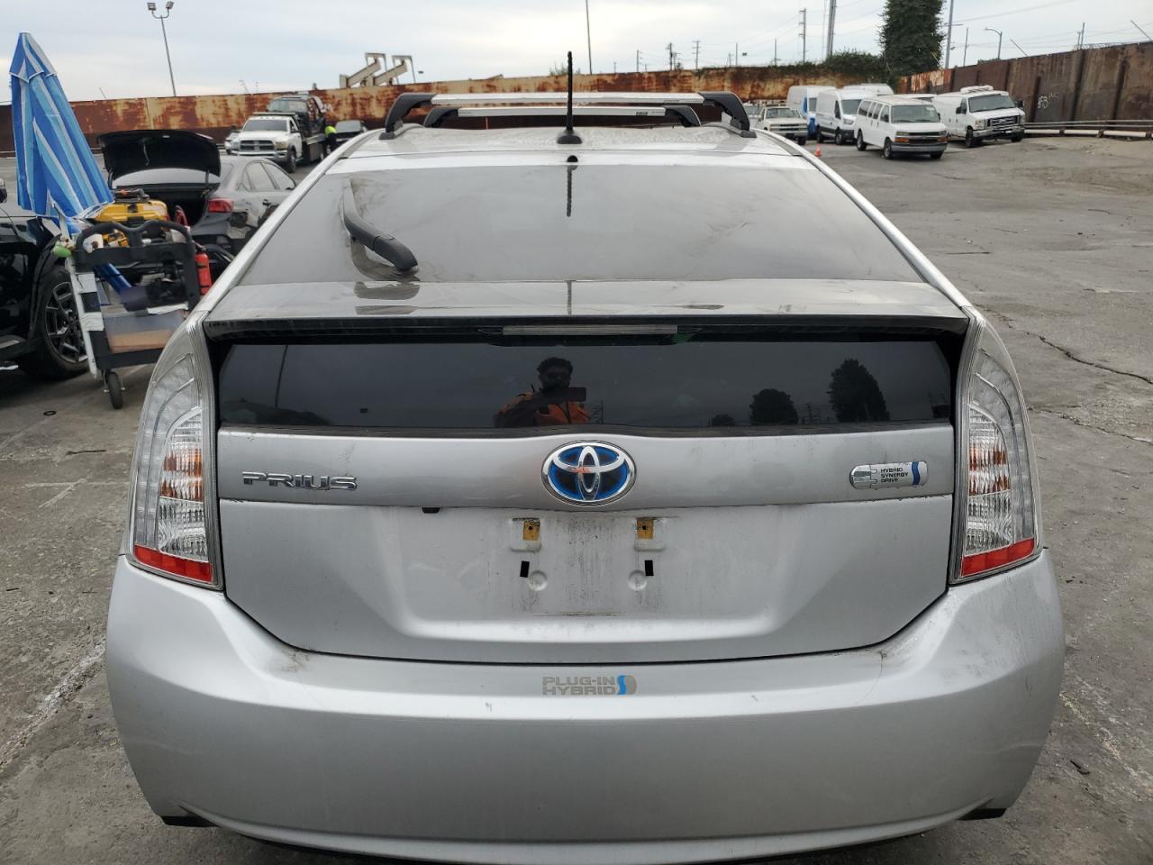 2012 Toyota Prius Plug-In - Фото 6