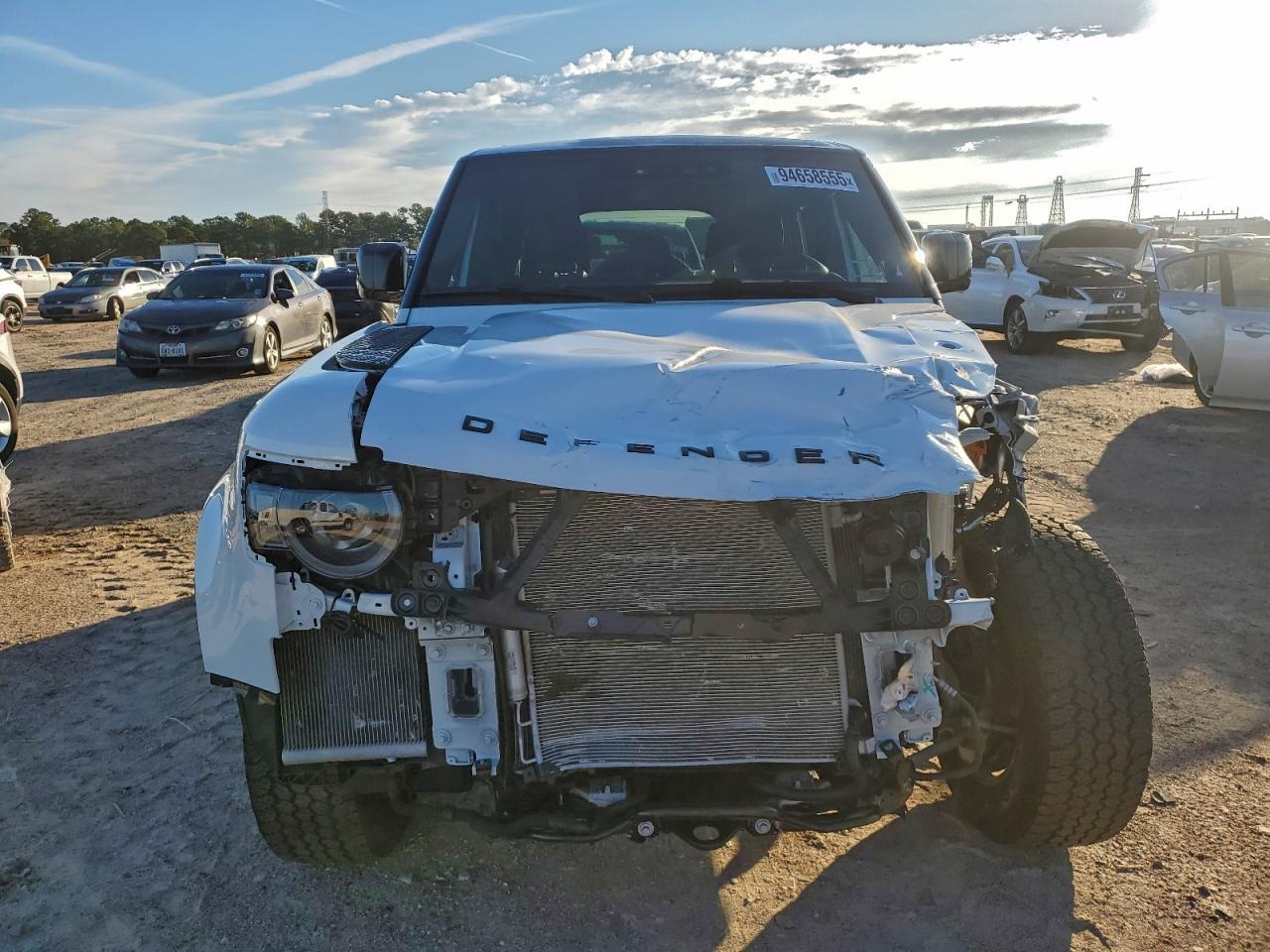 2024 Land Rover Defender 110 S - Image 5