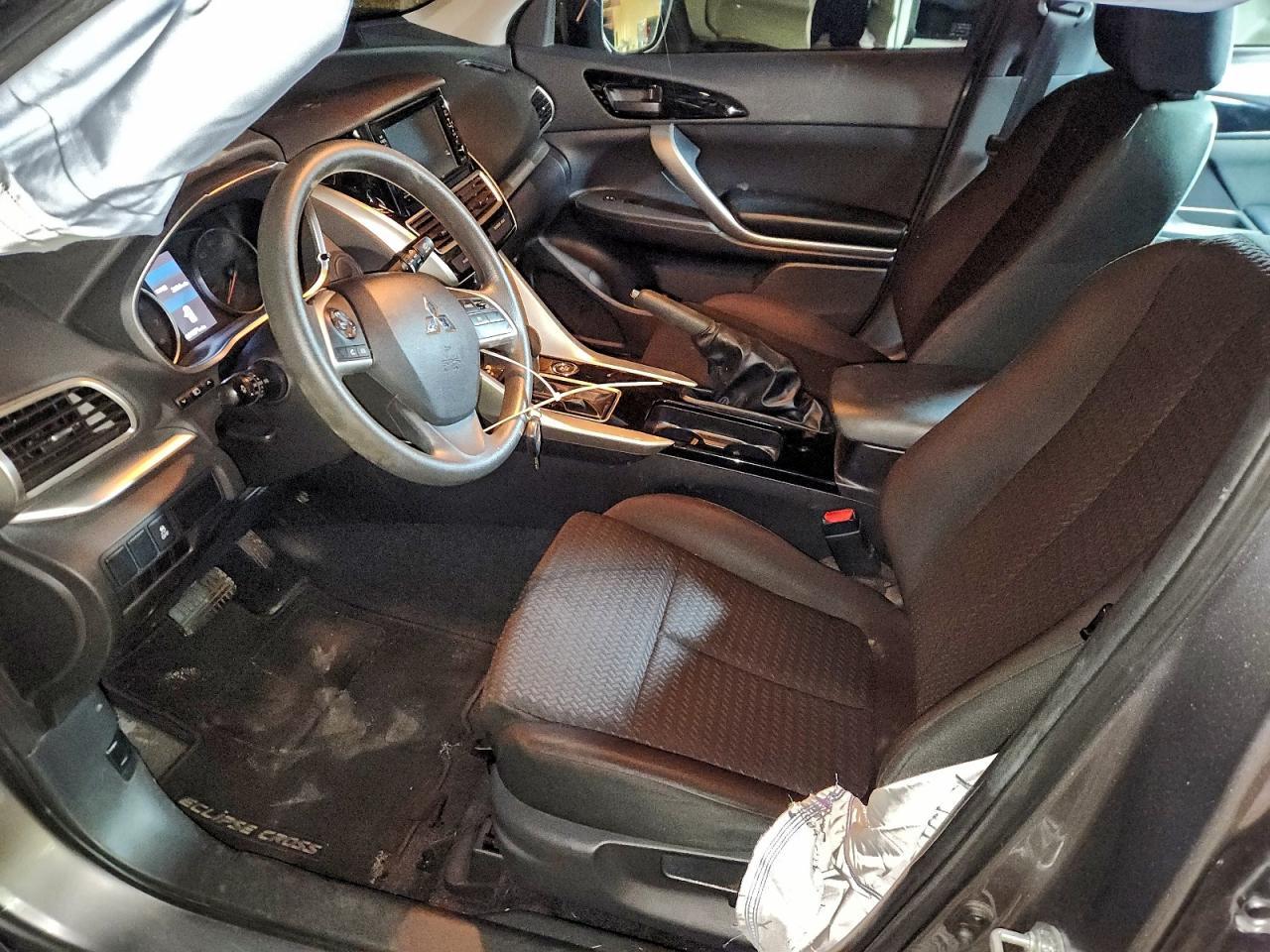 2019 Mitsubishi Eclipse Cross Es - Фото 7